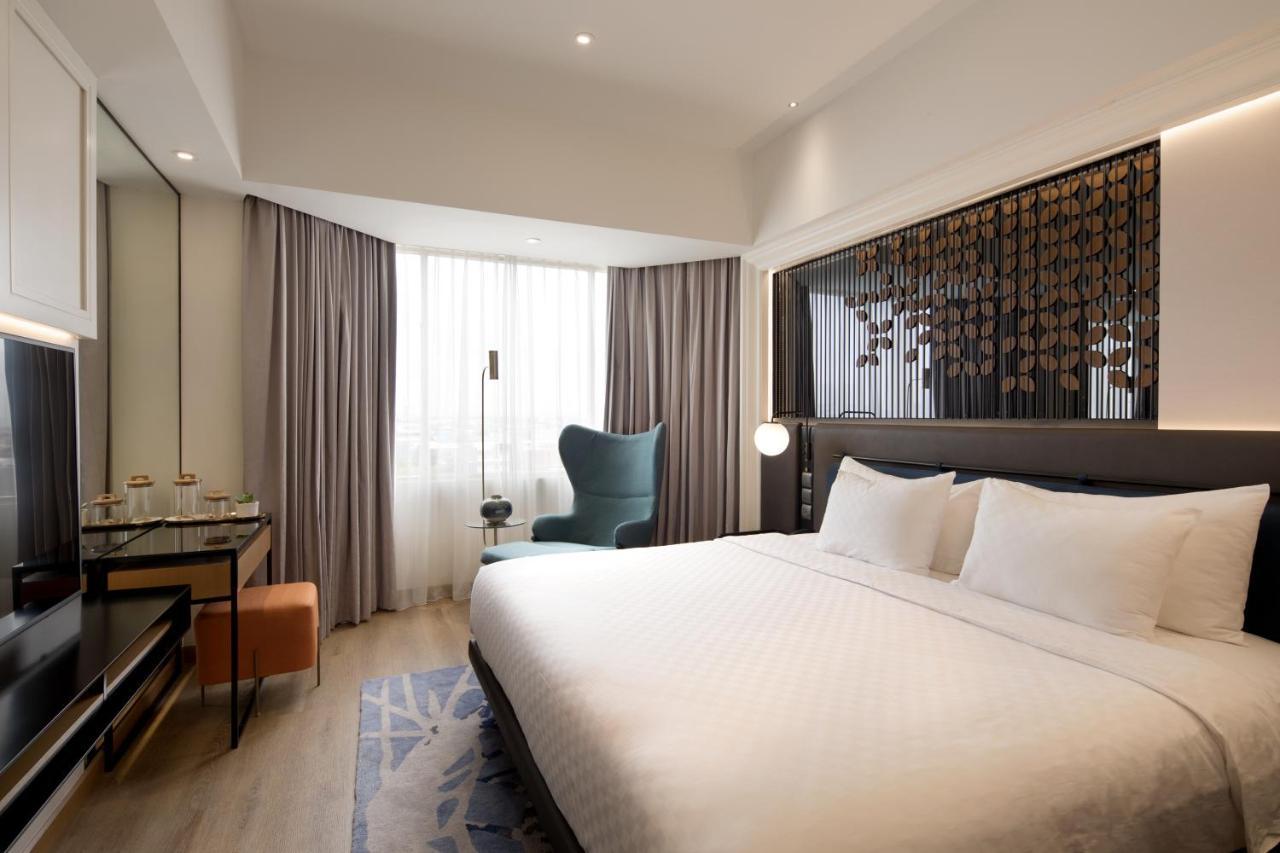Mercure Jakarta Batavia Exteriör bild