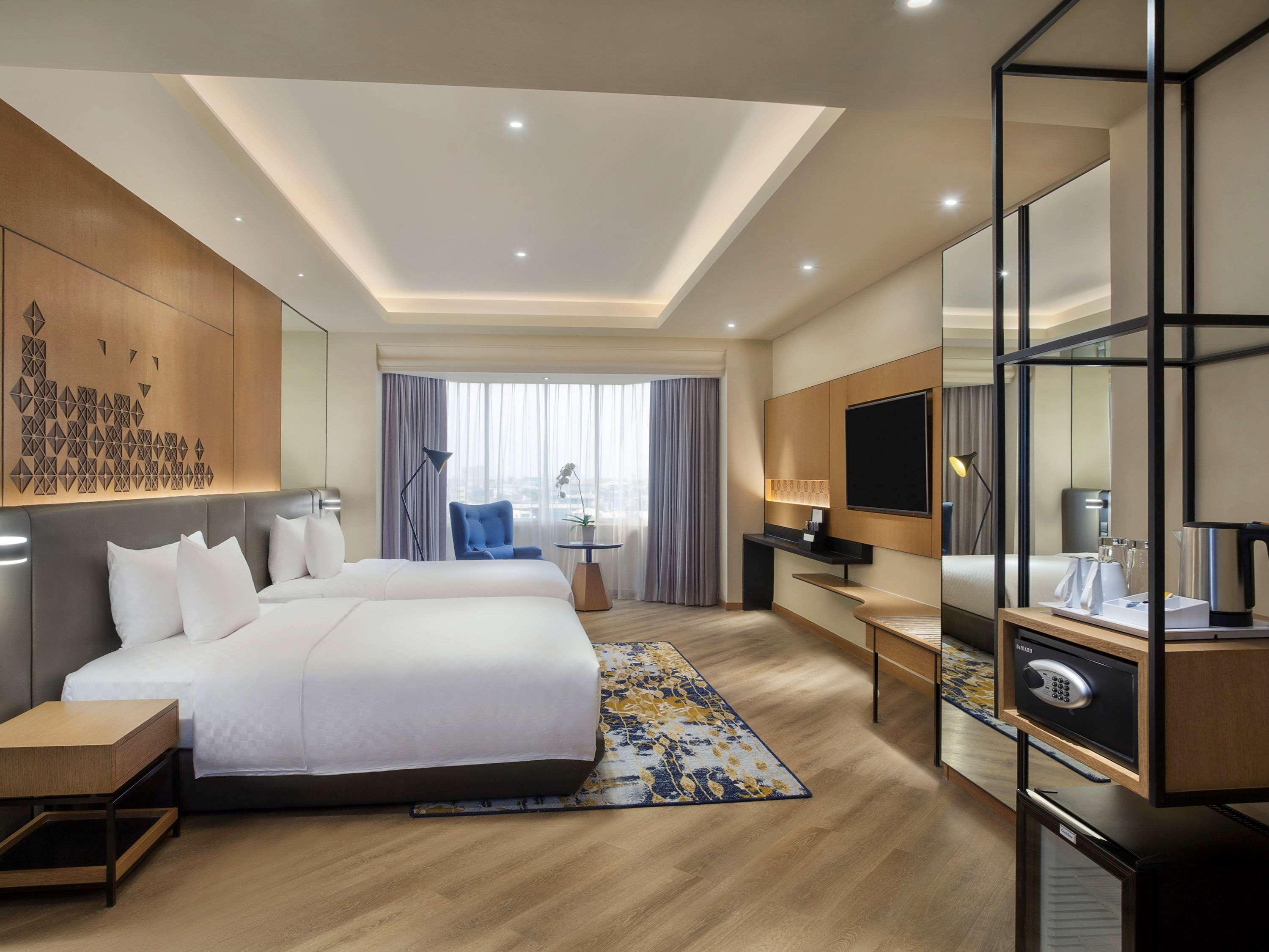 Mercure Jakarta Batavia Exteriör bild