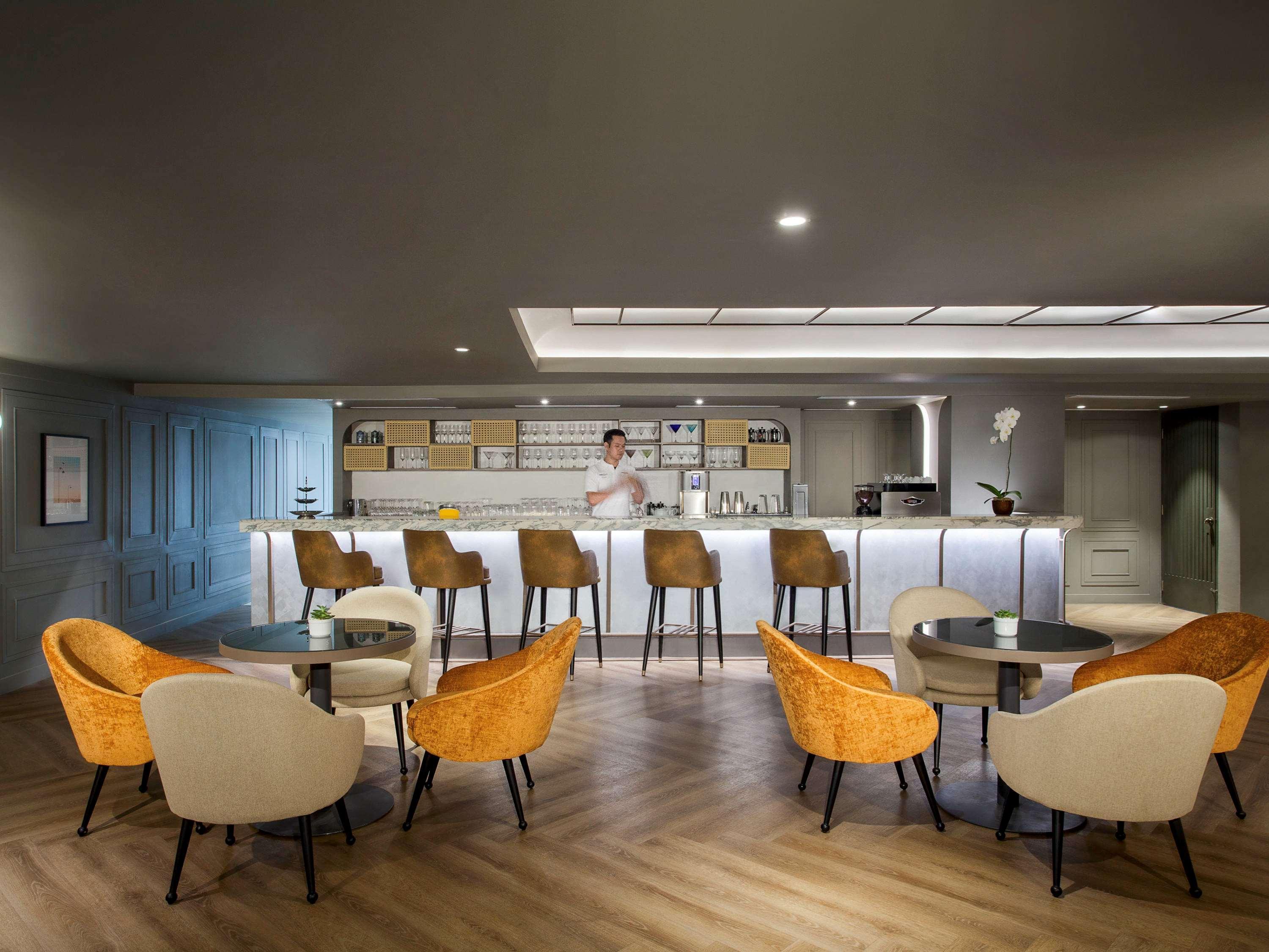Mercure Jakarta Batavia Exteriör bild