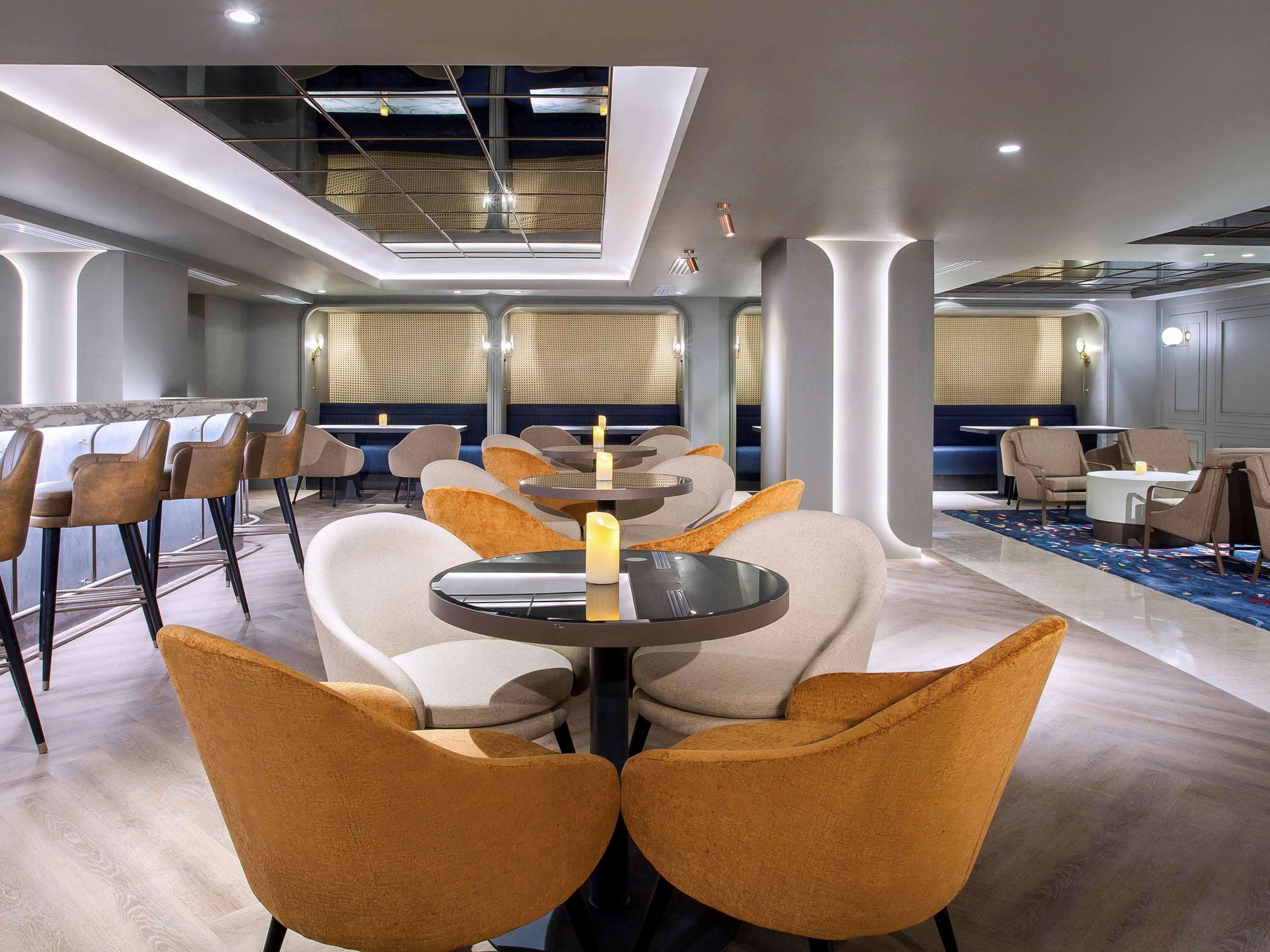 Mercure Jakarta Batavia Exteriör bild