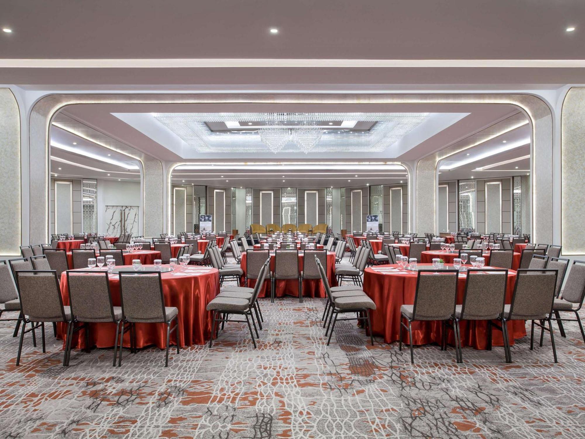 Mercure Jakarta Batavia Exteriör bild